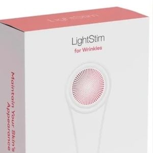LightStim for wrinkles